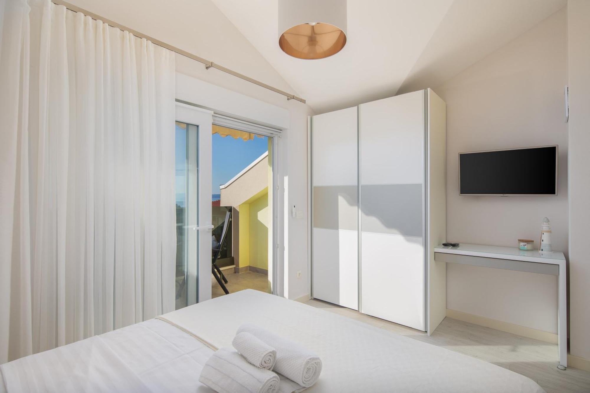 Potter - Penthouse With Sea View & 2 Parking Places بروماجنا المظهر الخارجي الصورة